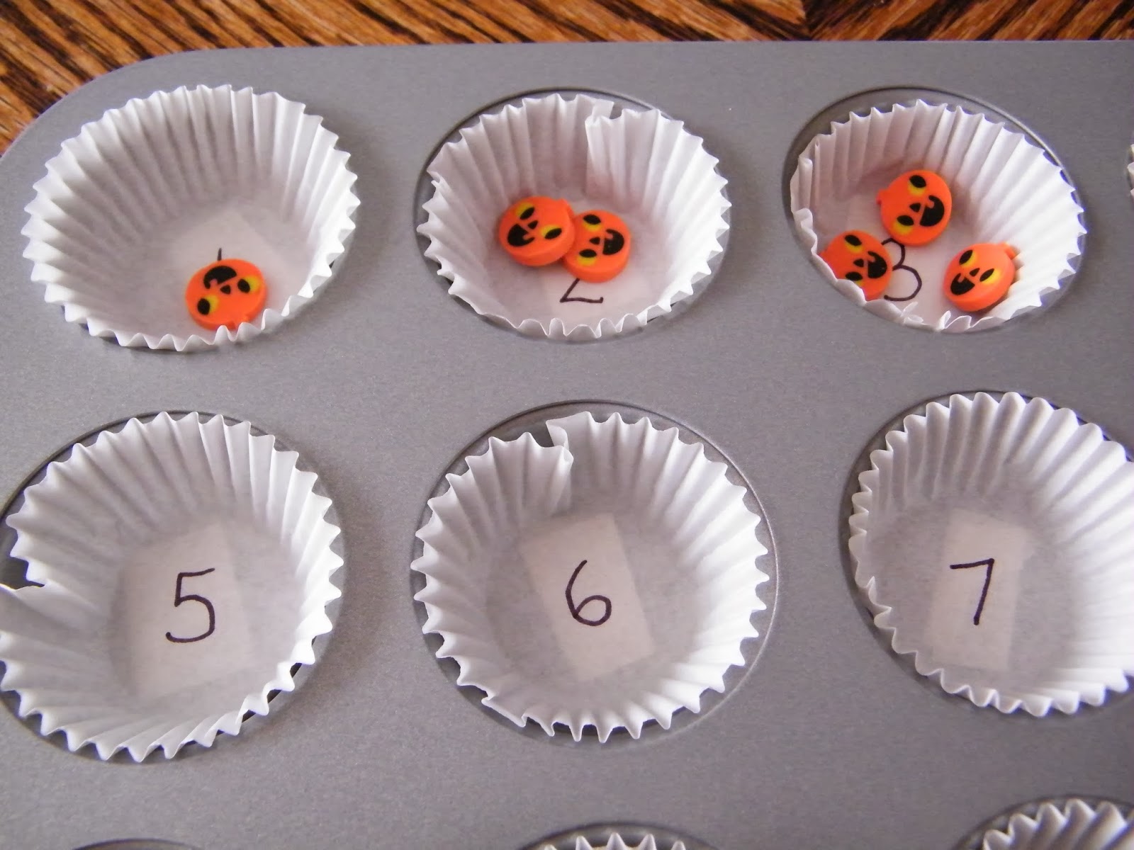 Mini Muffin Pan Counting Game (for Halloween or Any Season)