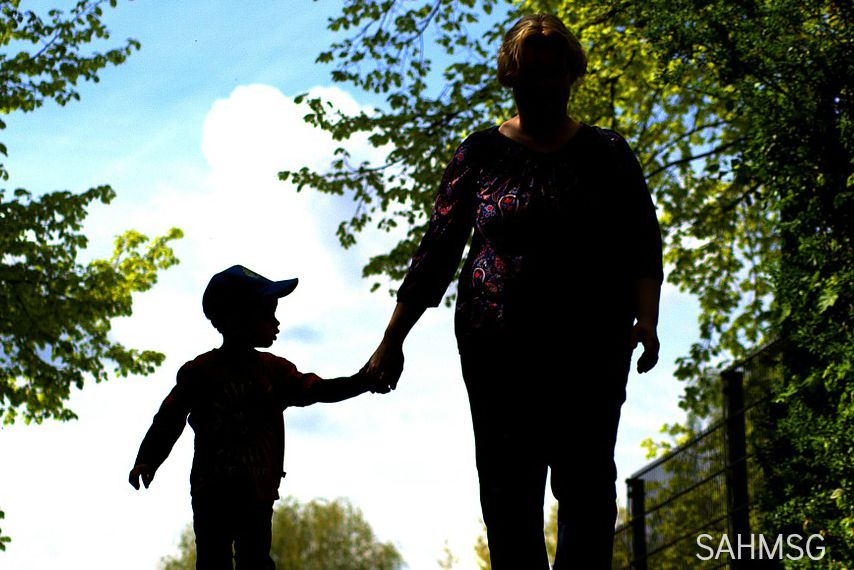 How Busy Parents Can Support Their Child’s School