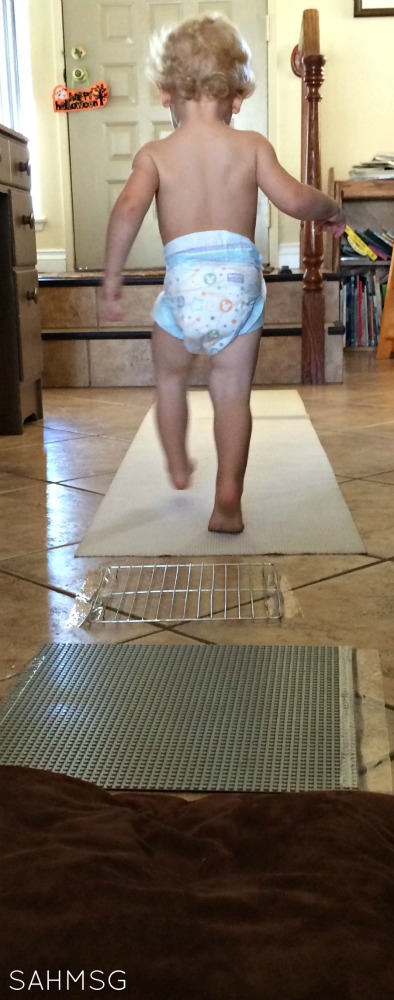 Fun sensory activity for infants and toddlers that takes no time to set up and is great for getting little ones moving indoors.