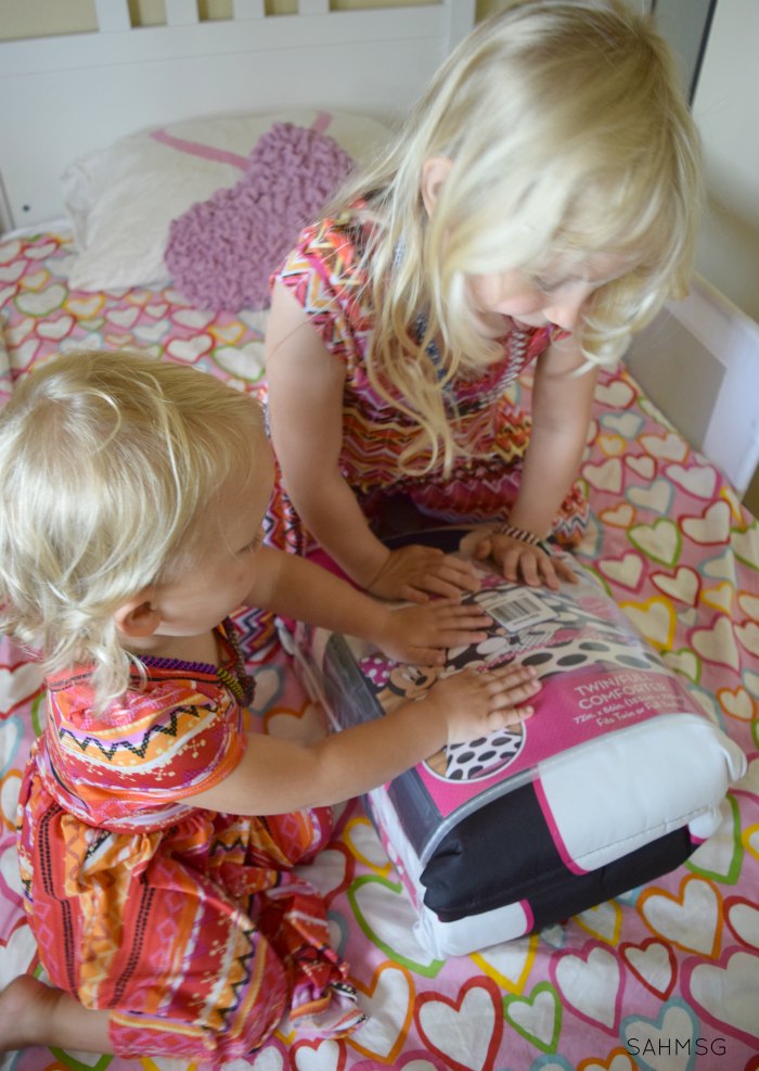 Mother daughter activiites for spending quality time together without spending a lot, or needing an elaborate plan. These are quality time for moms and daughters that are simple but special. #sponsored