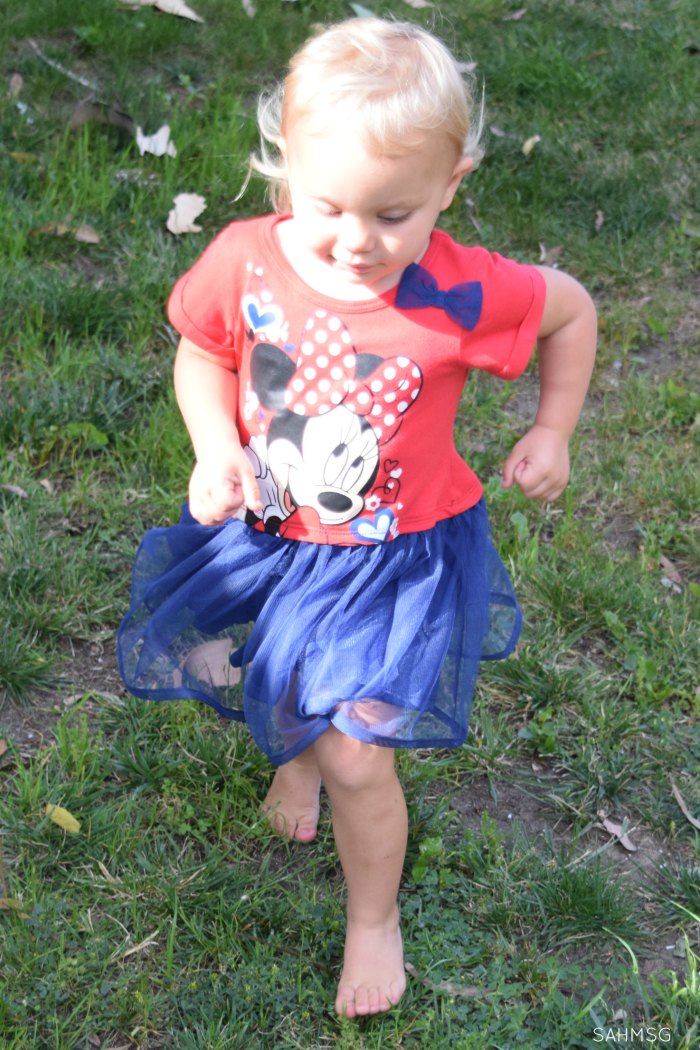 Mother daughter activiites for spending quality time together without spending a lot, or needing an elaborate plan. These are quality time for moms and daughters that are simple but special. #sponsored