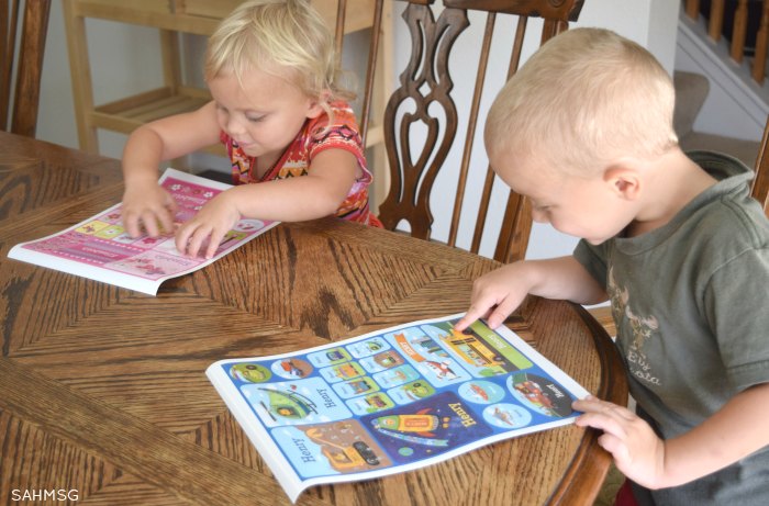Back to school can be fun for toddlers too! We celebrated the toddlers time with mom at home by clebrating them with a few fun personalized gifts and activities to spark their interest in learning.