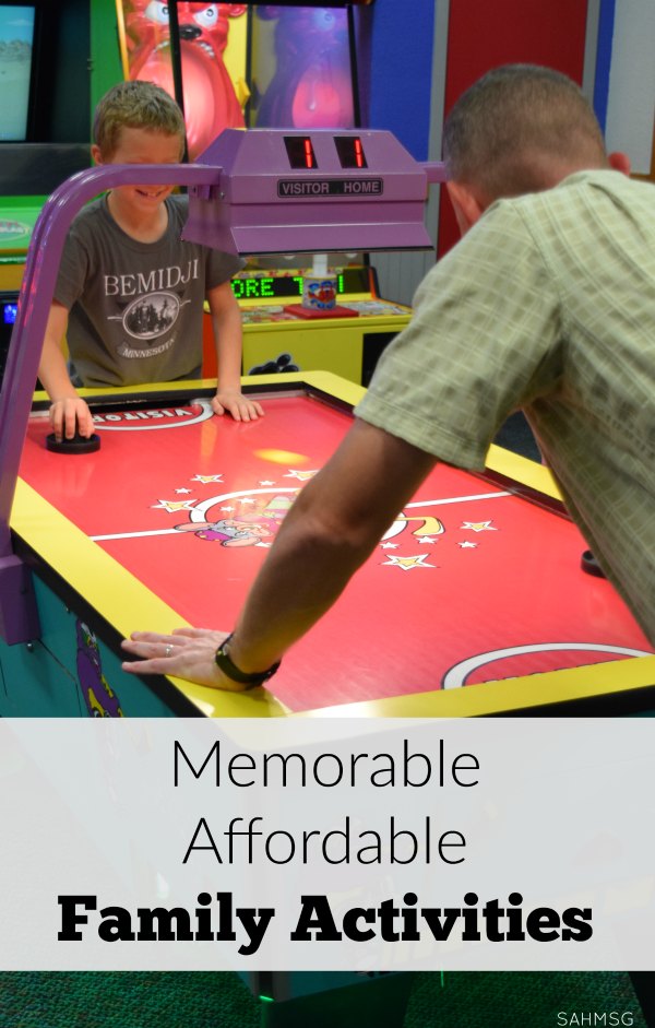 Big collection of affordable family activities for small or large families.