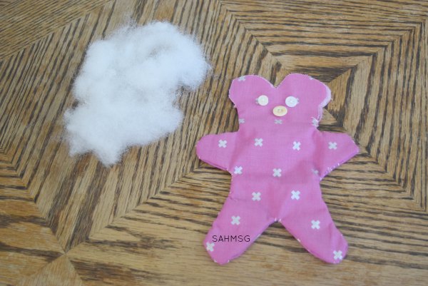 Teaching children to sew with a simple anf fun free printable sewing pattern and sewing project for kids.