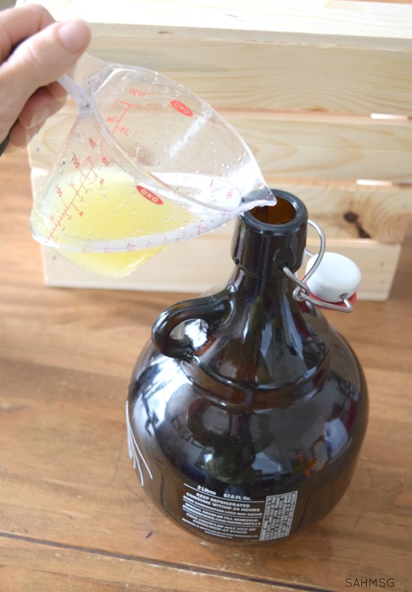 This DIY bleach recipe was great at whitening our white load . Using simple ingredients this DIY bleach uses the power of lemon to brighten clothes naturally.