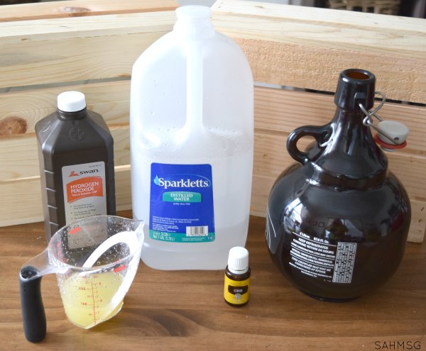 This DIY bleach recipe was great at whitening our white load . Using simple ingredients this DIY bleach uses the power of lemon to brighten clothes naturally.