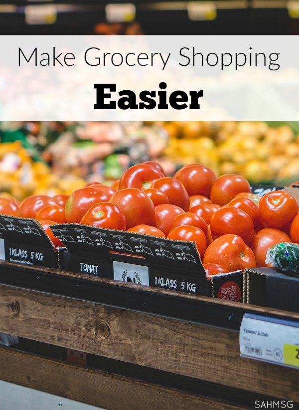 How to survive grocery shopping with kids! Make grocery shopping easier with these tips for preparing for a trip to the store with little kids in tow.