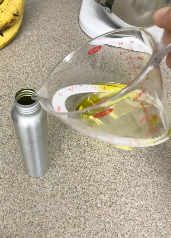 DIY dusting spray.