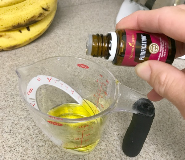 DIY dusting spray.