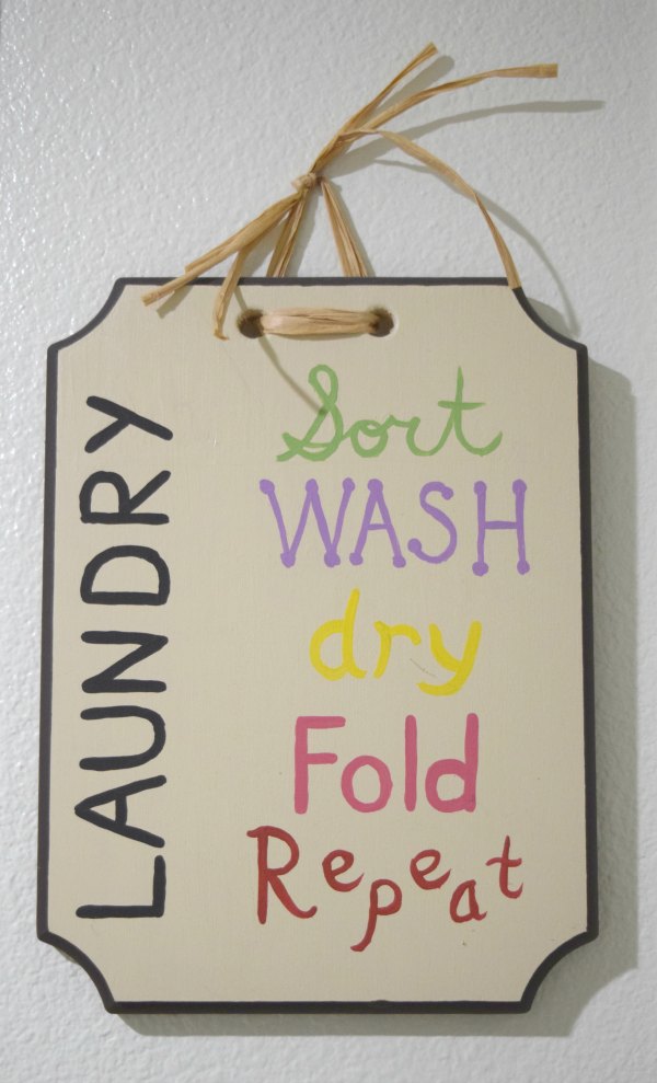 Simple Home decor - DIY and vintage finds to decorate your home on a budget.