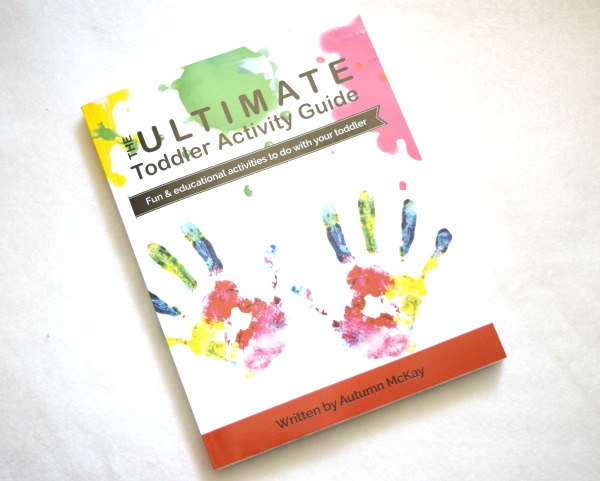 What to do with toddlers while homeschooling. Great activity ideas for toddlers and preschoolers while you are homeschooloing older kids or just need activities for learning at home.
