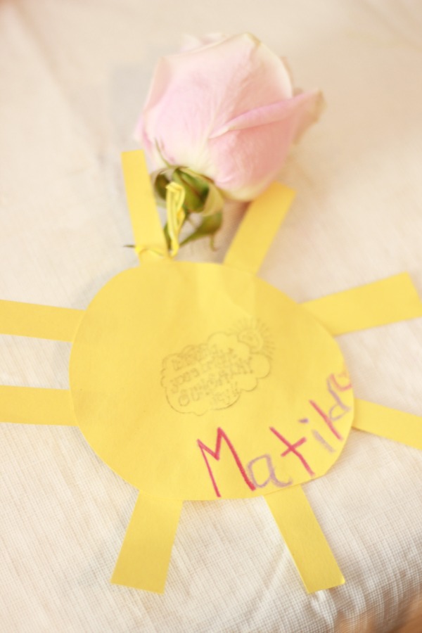 Kid-made teacher appreciation cards help kids show their teaccher's how thankful they are for all they do for our kids.