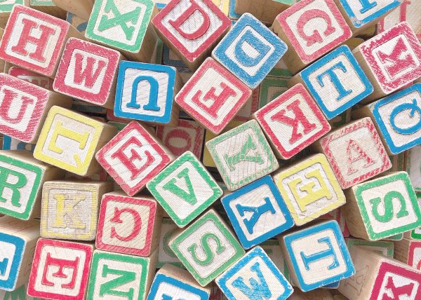 Preschool curriculum, activities for preschoolers, tips for online learning for preschoolers and homeschool preschool ideas.