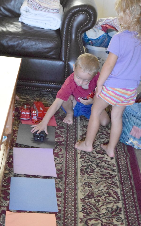 Color matching with cars toddler activity for learning colors.