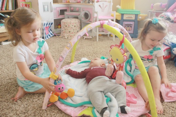 5 Ways to Get Siblings Excited about a New Baby