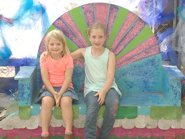 Activities in Pensacola that are free or cheap to do with kids.