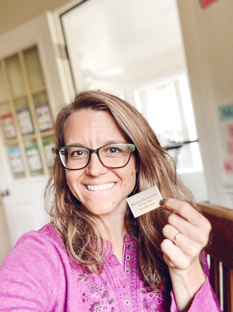 Make Christmas cards labels, print notes for friends to customize handwritten notecards, and label anything easily with Poooliprint pocket printer labels.