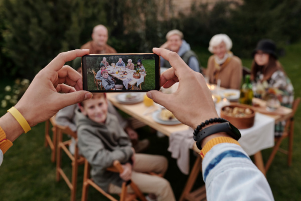 Family Reunion Party and Event Ideas