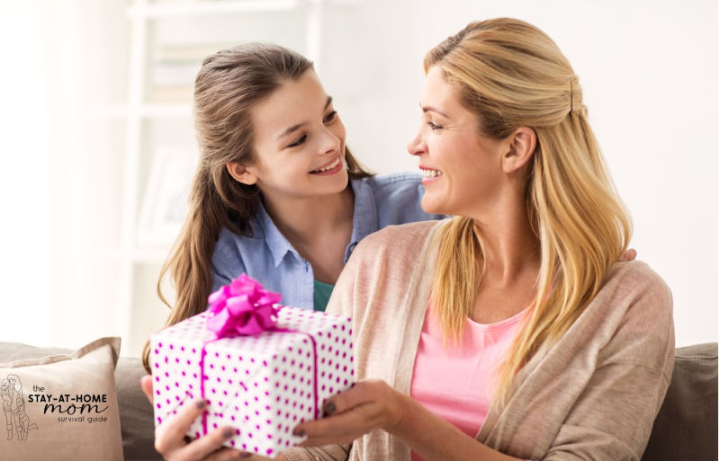 2024 Holiday Gift Guide for Moms: #1 Gift for Moms in 2024