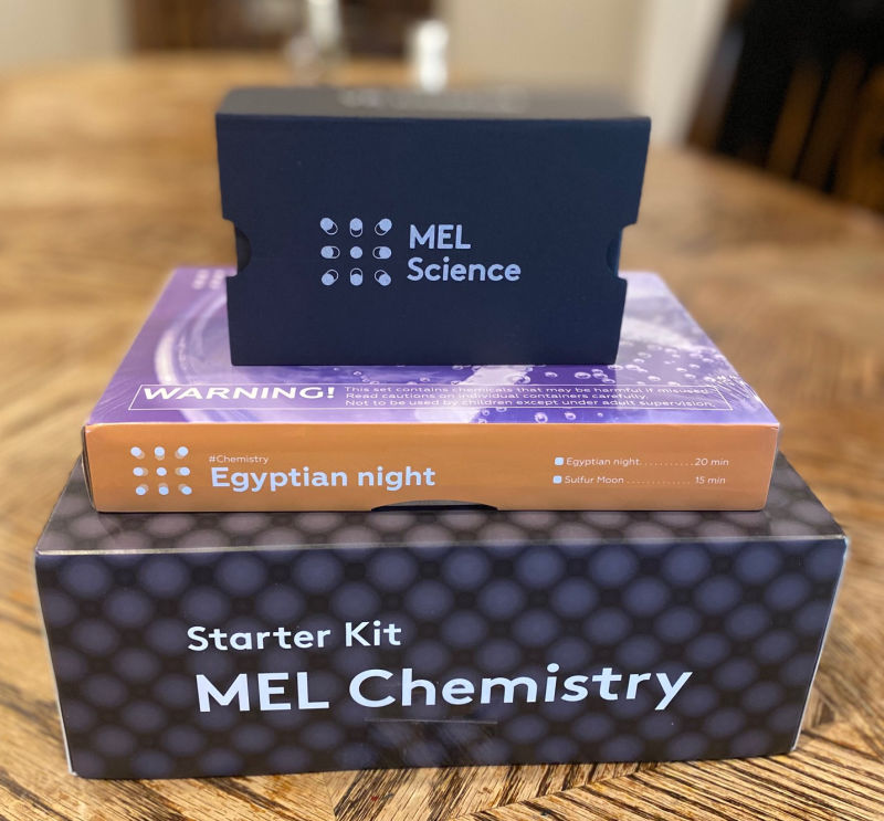 MEL Science Chemistry Kit package.