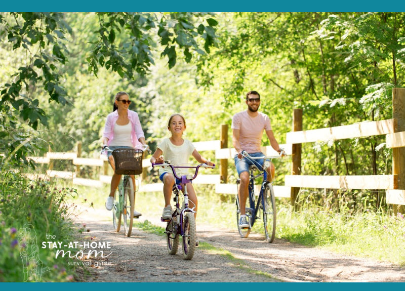 Teaching Kids to Be Safe and Confident on Family Bike Rides