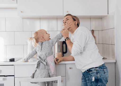 How Stay-At-Home Moms Can Simplify Laundry, Sleep Better, And Feel More Put-Together